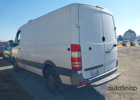 2013 Mercedes-Benz Sprinter 2500 Normal Roof from USA, damaged, VIN WD3PE7CC1D5768524